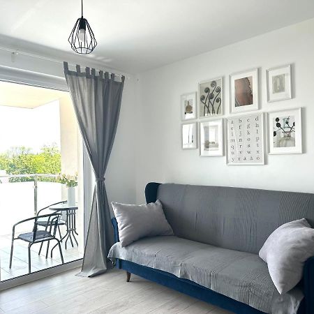 Sdh 1 Radzymin Comfortable Apartment Near Warsaw Exteriör bild