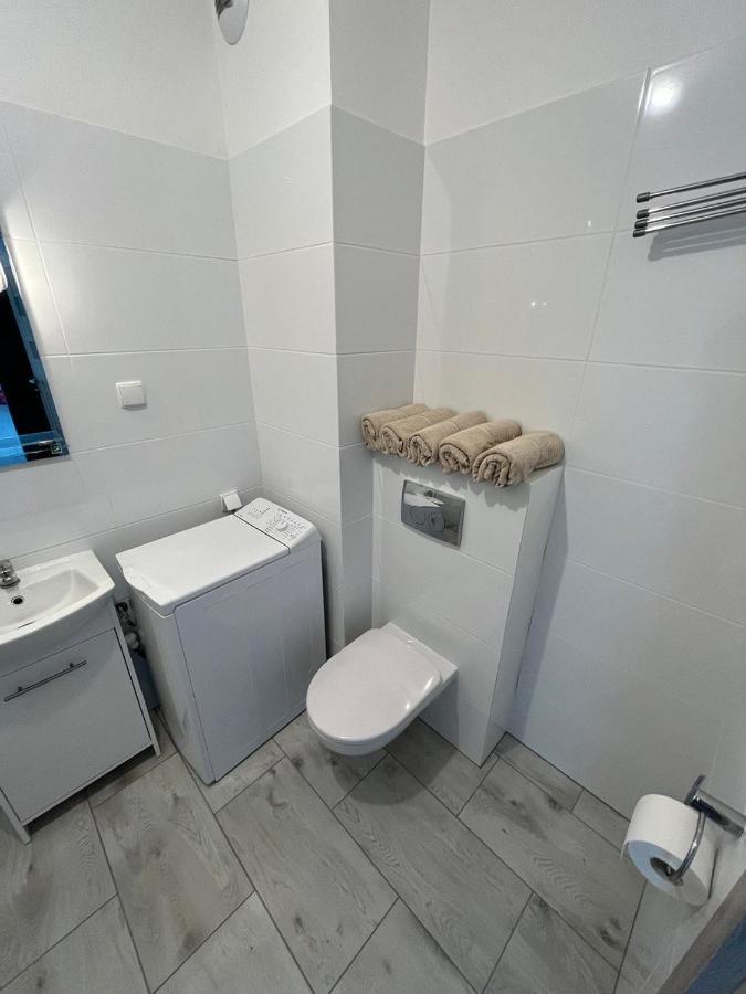 Sdh 1 Radzymin Comfortable Apartment Near Warsaw Exteriör bild