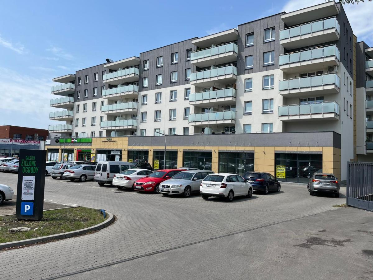 Sdh 1 Radzymin Comfortable Apartment Near Warsaw Exteriör bild
