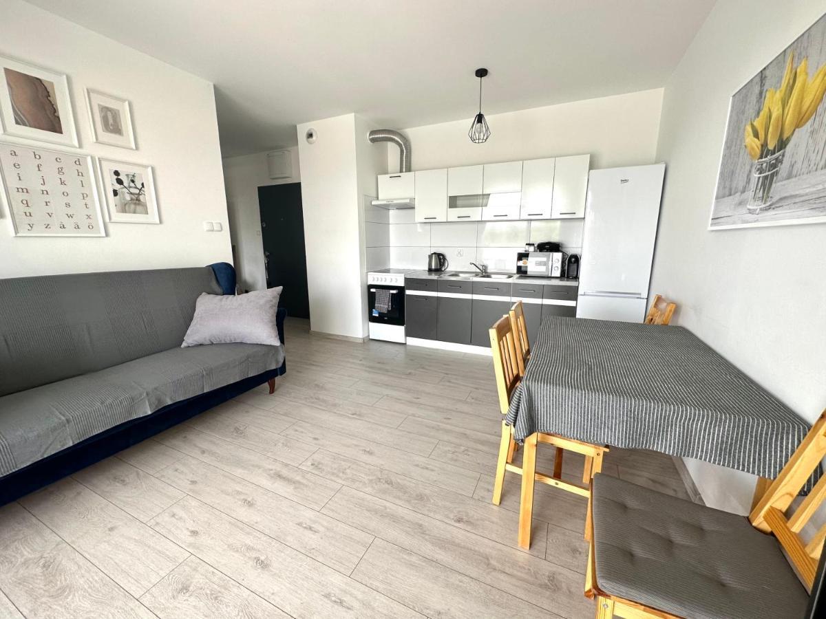 Sdh 1 Radzymin Comfortable Apartment Near Warsaw Exteriör bild