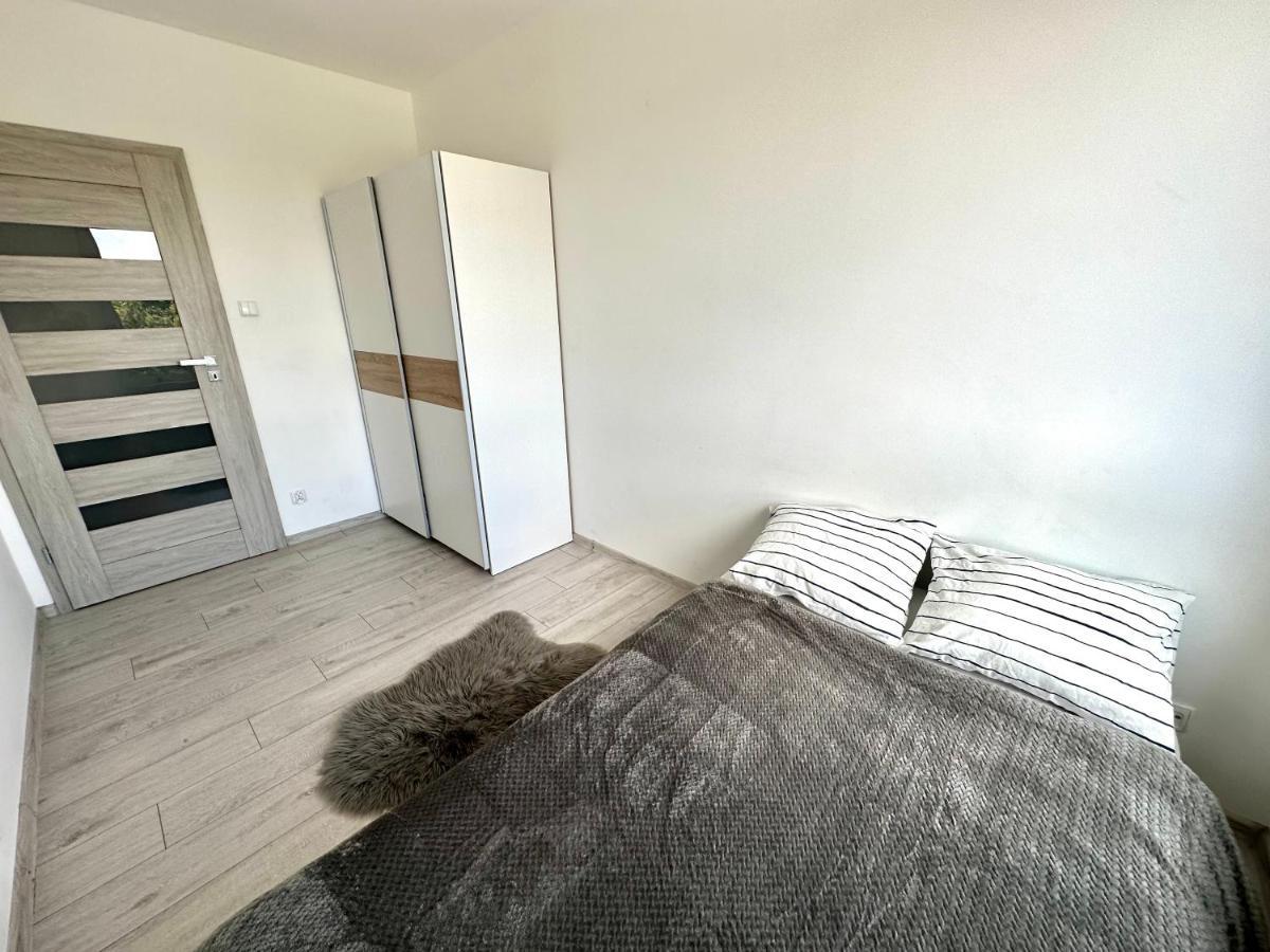 Sdh 1 Radzymin Comfortable Apartment Near Warsaw Exteriör bild